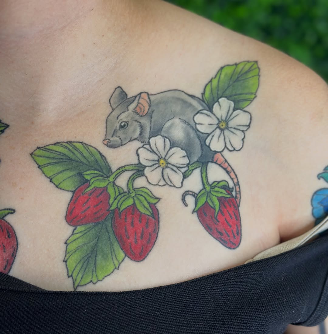 ✨healed✨
my client snagged this off of my pre drawn designs last year! i had so much fun bringing this to life on such a large scale 🖤 if something l