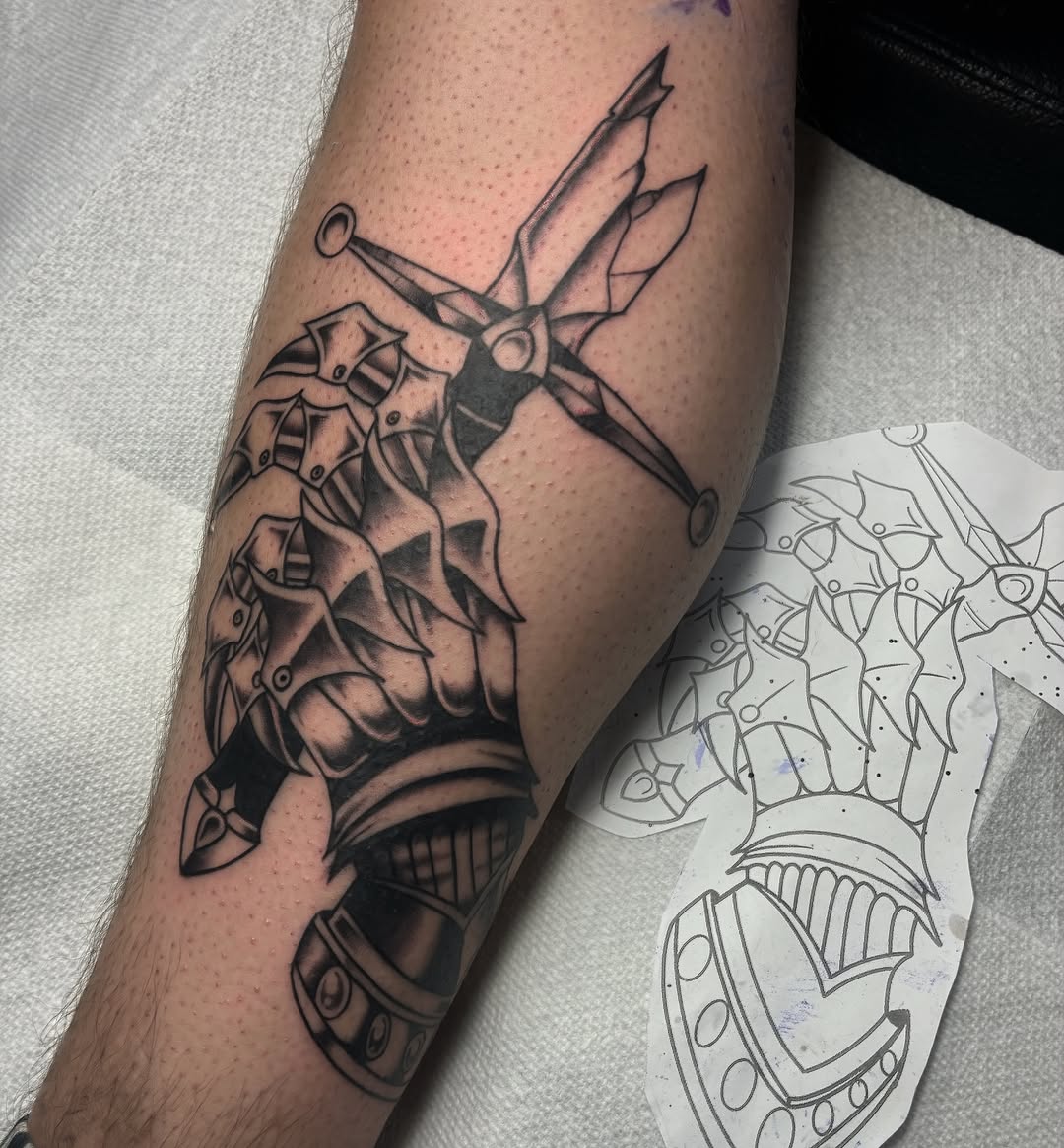 🚨 ALERT ALERT ALERT 🚨
Some scheduling news before anybody starts a rumor that I’ve fled the state
Starting now, I’ll be tattooing at @pinkyswearta