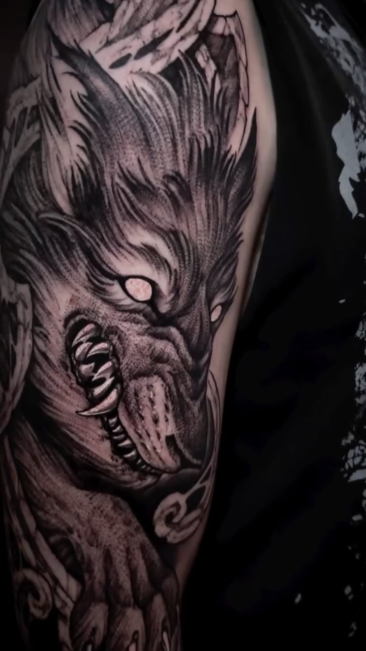 Wolf x Celtic Ornaments
Done at @beyondtheinktattoo
⚔️ @properaftercare @bheppo @pepax.official @meaniquetattoo
NOW BOOKING:
🇭🇰 Hong Kong & 🇹🇼