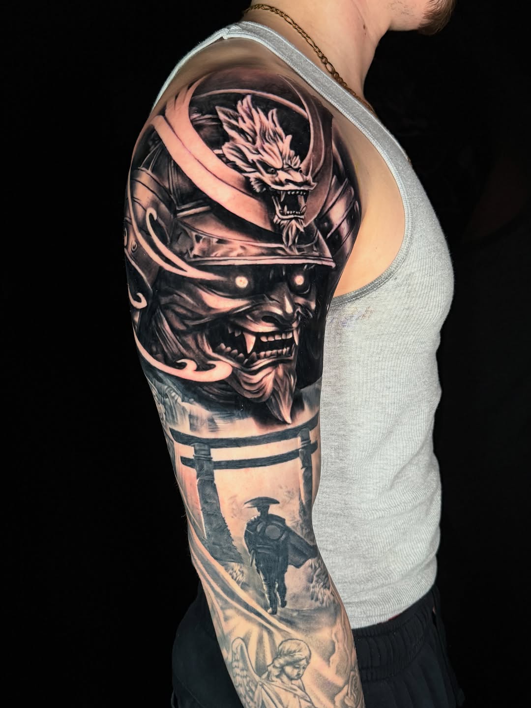 Best job ever!! #tattooartist #nyctattooartist #blackandgreytattooartist #nyartist