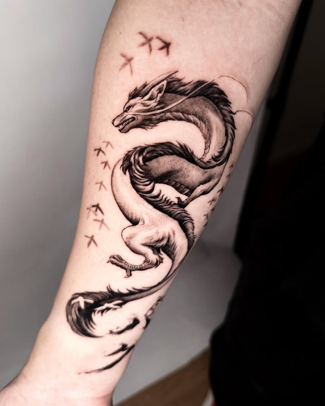 Dragon ๐
.
Iโm really into such a type of motif lately, Iโll keep showing you more of my creature, dark fantasy, video game-motif designs!
Done at @g