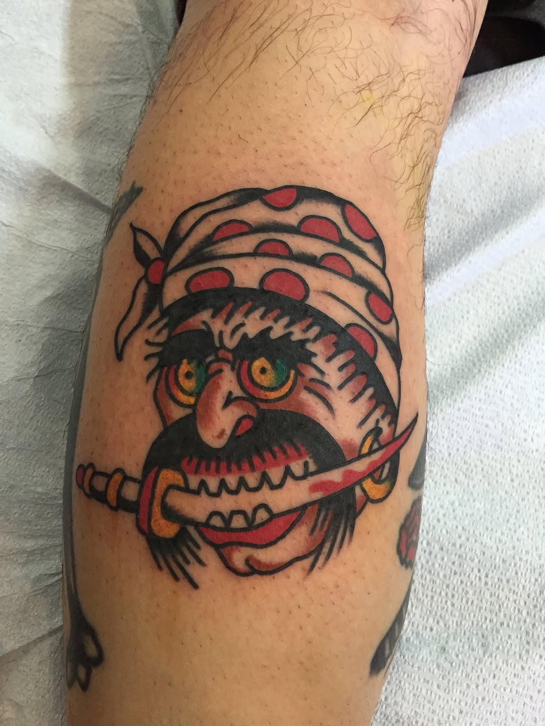 Call or text the shop to get a hold of Earl! Or just come to the shop. It's that easy
.
.
.
#tattoo #traditionaltattoo #bayareatattooartist #walnutc