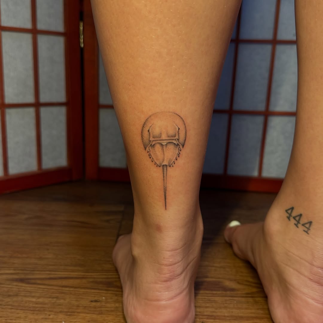 Teeny Weeny Wednesdays (downtown) Fine Line Fridays (goose creek)
$80 fine line tattoos from the flash books or design of your own.
#charleston #blu