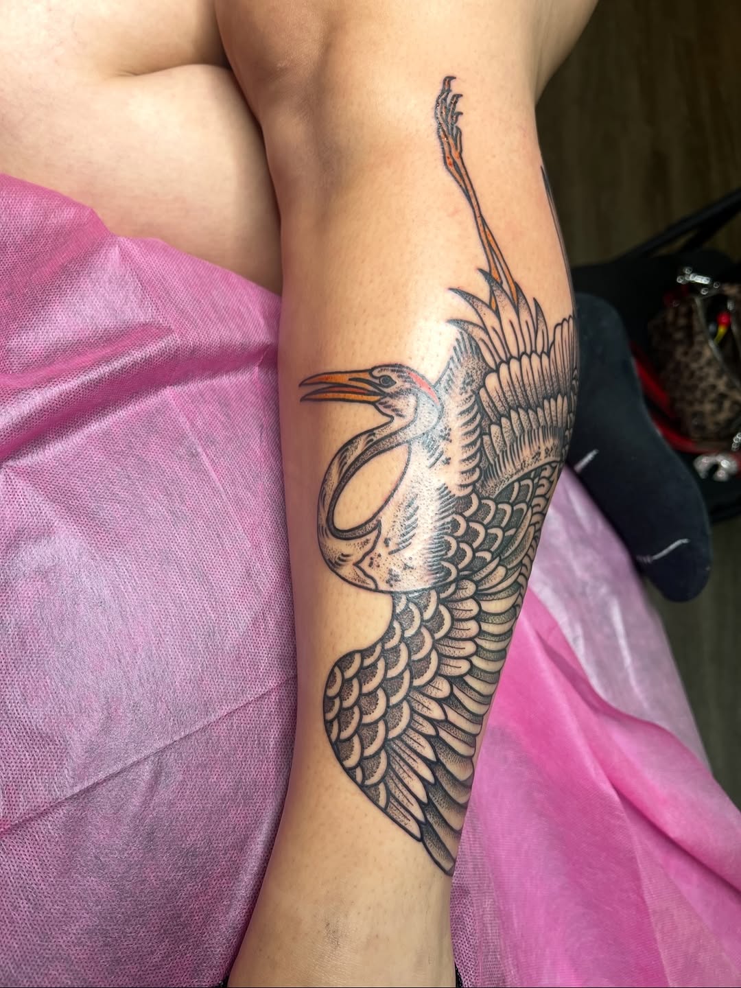 🌟 artist spotlight 🌟 @brianaleflore would love to get you on her books! Click the contact button in Bri’s bio for booking or email her directly at t
