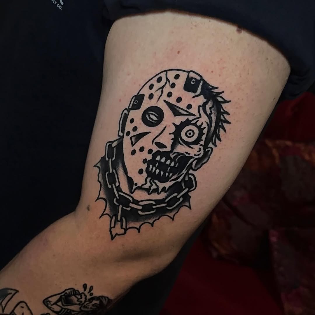 Jason voorhees 
DÚVIDAS E ORÇAMENTOS LINK NA BIO
•
#camboriútattoo #tattoocamboriu #bctattoo #tattoobc  #páscoa2026