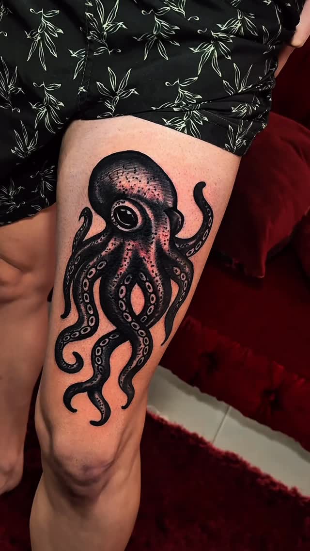 🐍 DÚVIDAS E ORÇAMENTOS LINK NA BIO
•
#camboriútattoo #tattoocamboriu #bctattoo #tattoobc  #páscoa2026