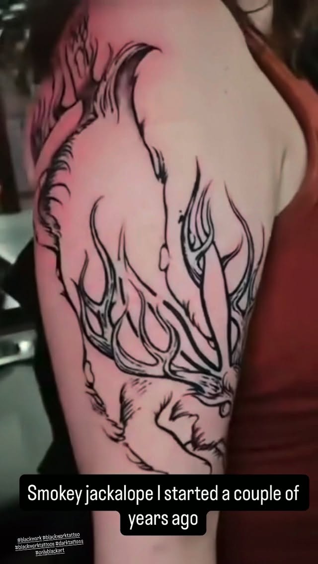 HOBBIT DAY FLASH — PART 2

Dead Gods Tattoo
West Linn & Tigard location 
September 22nd
Starts at 11 AM
First come, first served.

See you in Middle-e