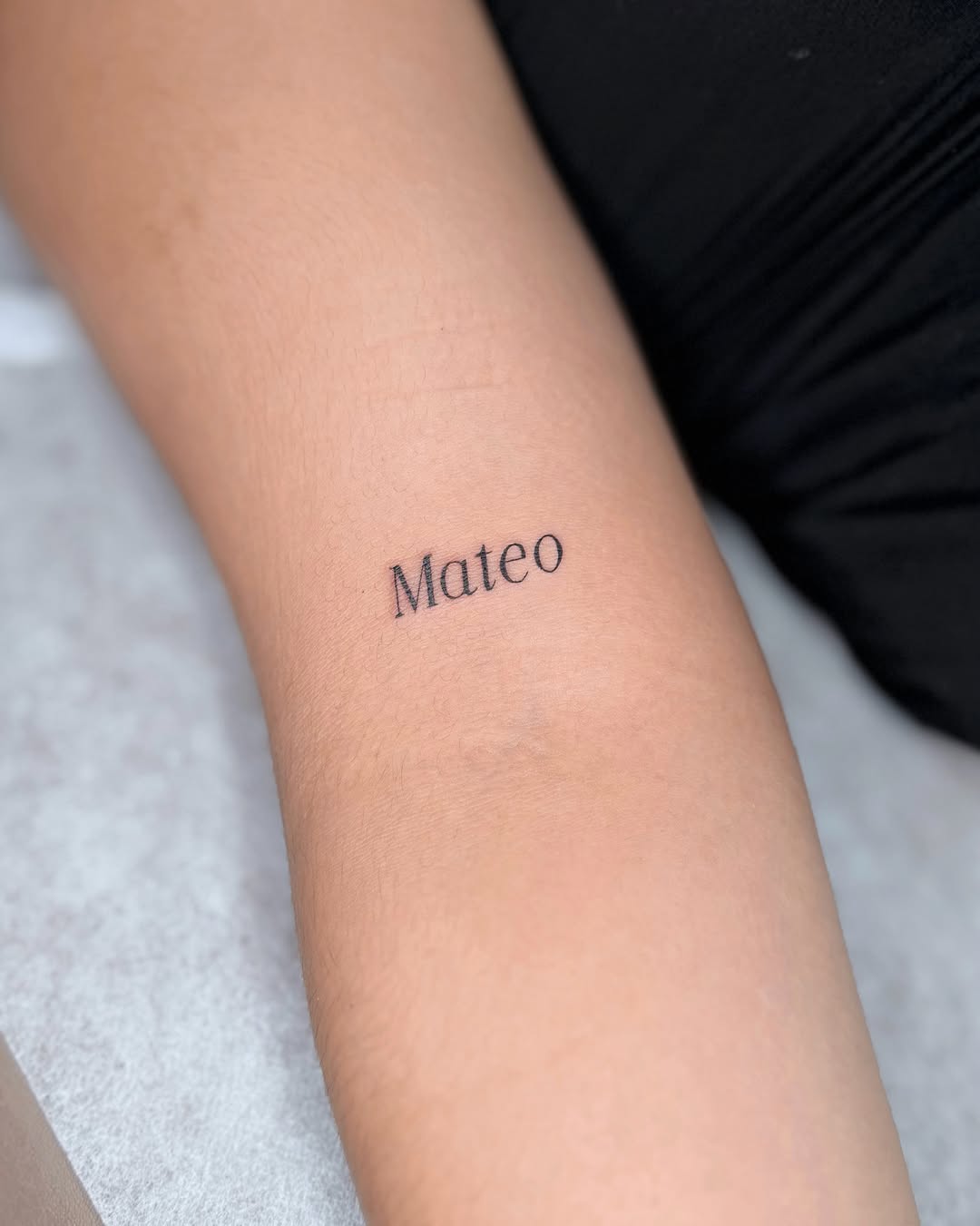 Why does it cost that much if it’s so tiny?! 👀
Small fine line tattoos take way more skill than people think. Barely any room for error, and every si