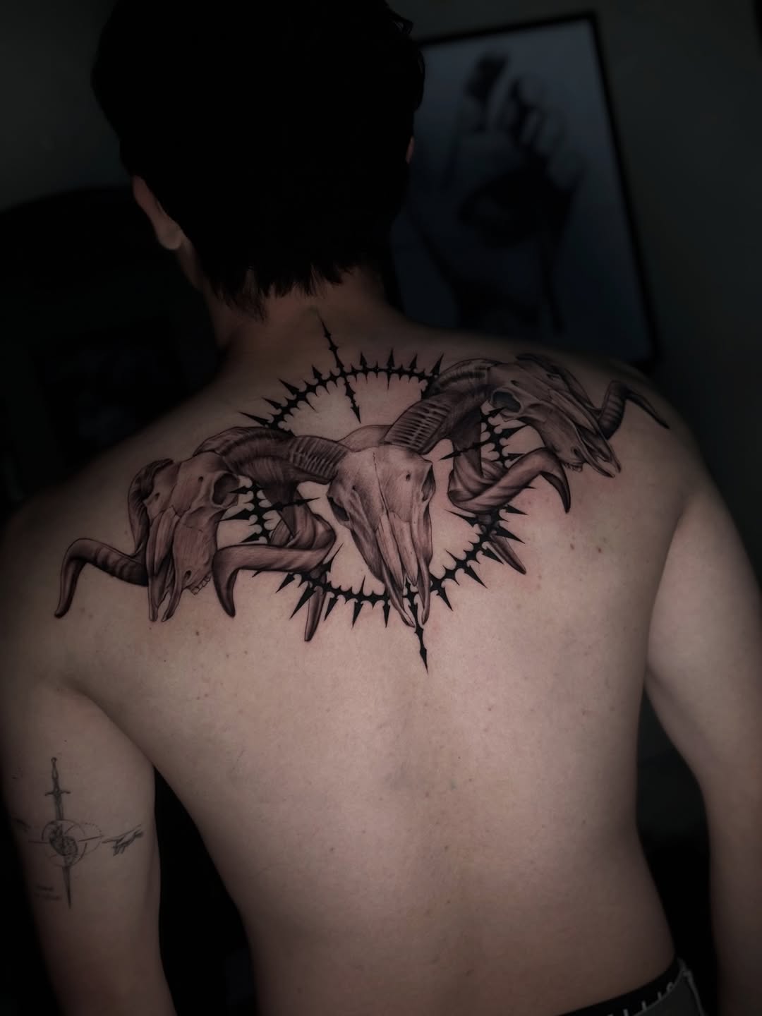 Nuevos diseños🖤⛓️
Diseños únicos e irrepetibles

Aparta el tuyo, tendrán prioridad en mi agenda 
(Tamaños y precios variables)
(Fotos de ejemplo, pue