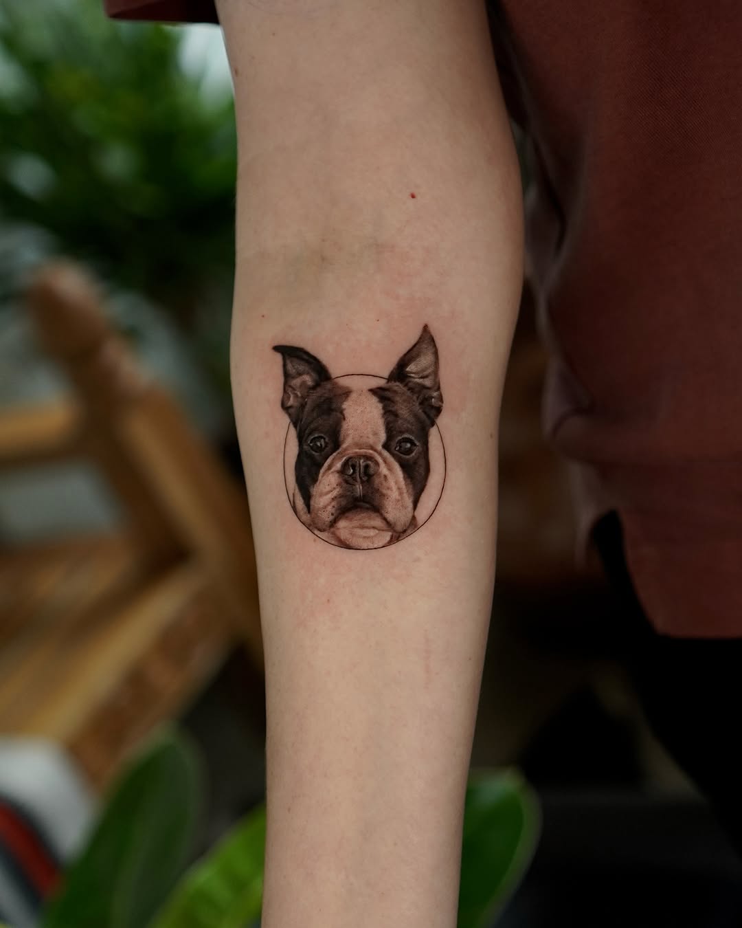 New piece done for @asayashar
We had a challenging task: to seamlessly connect a new tattoo with an existing one, making the entire composition look