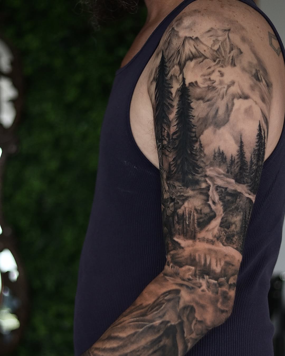 🔥 LOOKING FOR MODEL FOR LARGE TATTOO PROJECTS🔥
We can bring one of my original designs to life or create a completely custom project based on your