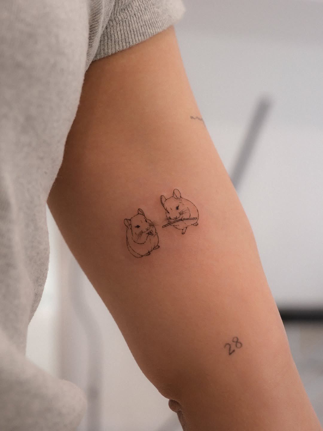 Such a cute idea for a pet tattoo 🤍
.
.
.
.
#nyctattoo #nyctattooartist #pettattoo #finelinetattoo #meaningfultattoo