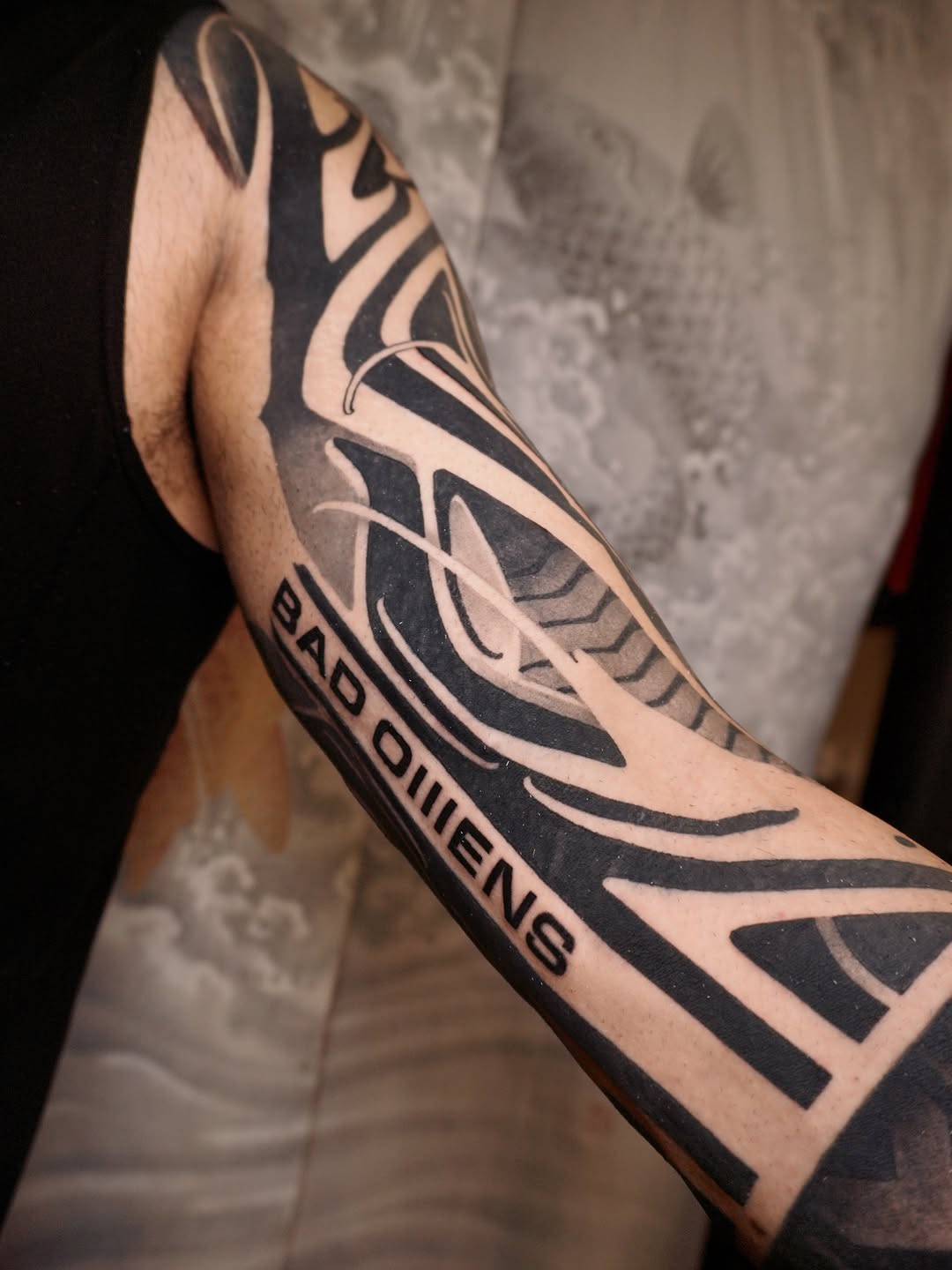 Started this traditional Japanese sleeve last year (September 2025) for @zora.tattoo.den
Absolutely enjoyed doing this !! Grateful for your trust 🙏