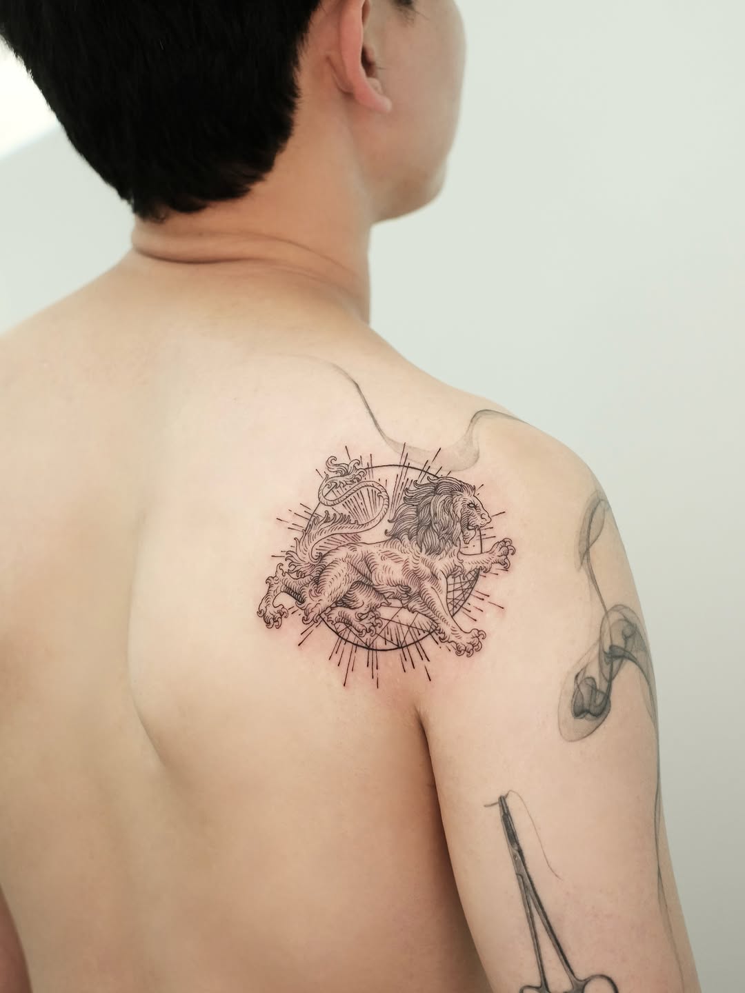 Soft like a poppy
Design and Done by Matter
@_studiomatter_
————-OPEN BOOKING —————-
Please DM for details and Booking
Open every day 12.00 - 2