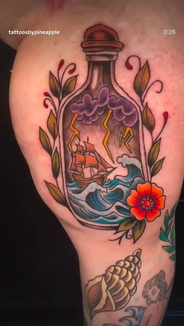 Awesome American traditional shark by Pineapple! Call or text to schedule 801-497-9700 .⁣
.⁣
.⁣
.⁣
.⁣
.⁣
#fyp #explore #explorepage #artistsoninstagra