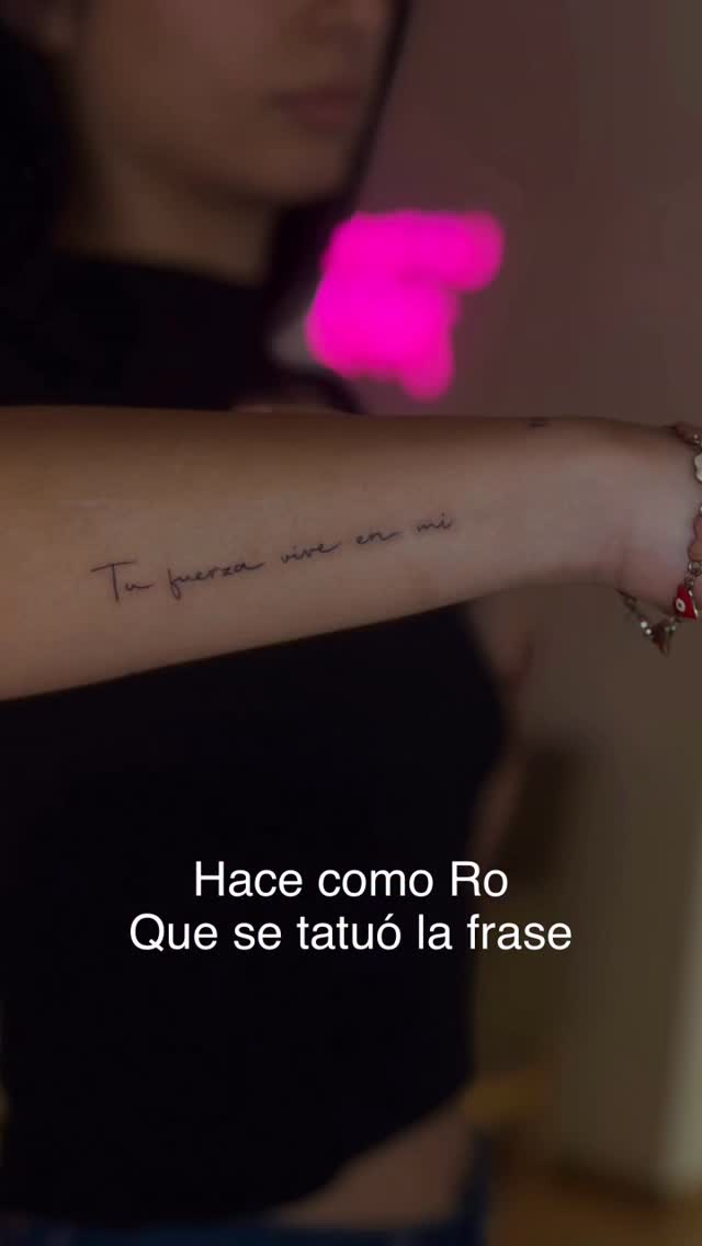 SABÍAS ESTO ? 👀

A veces, pequeños hábitos durante la cicatrización pueden hacer una gran diferencia en cómo queda tu tatuaje con el tiempo.🖤

#tatu