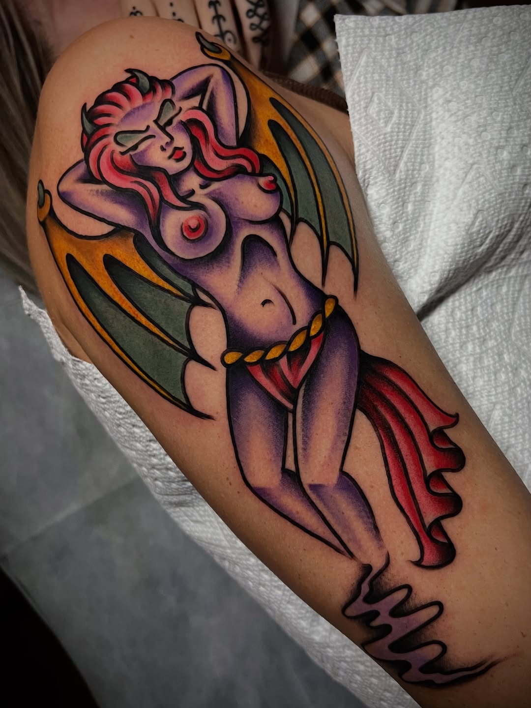 ❤️👼CHERUB👼❤️Thanks for making the trip to get tattooed @lyndie_tatum I still have plenty of availability coming up in 🎃👻OCTOBER👻🎃 just send me a