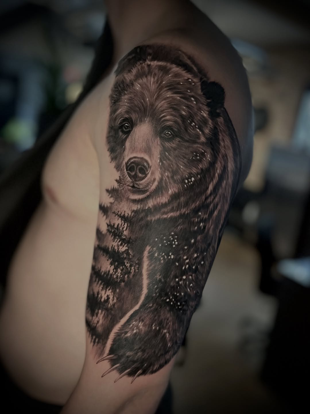 Working in progress😆
#calgarytattoos #yyctattoos #calgaryrealismtattooartist #yycrealismtattooartist #realismtattooalberta