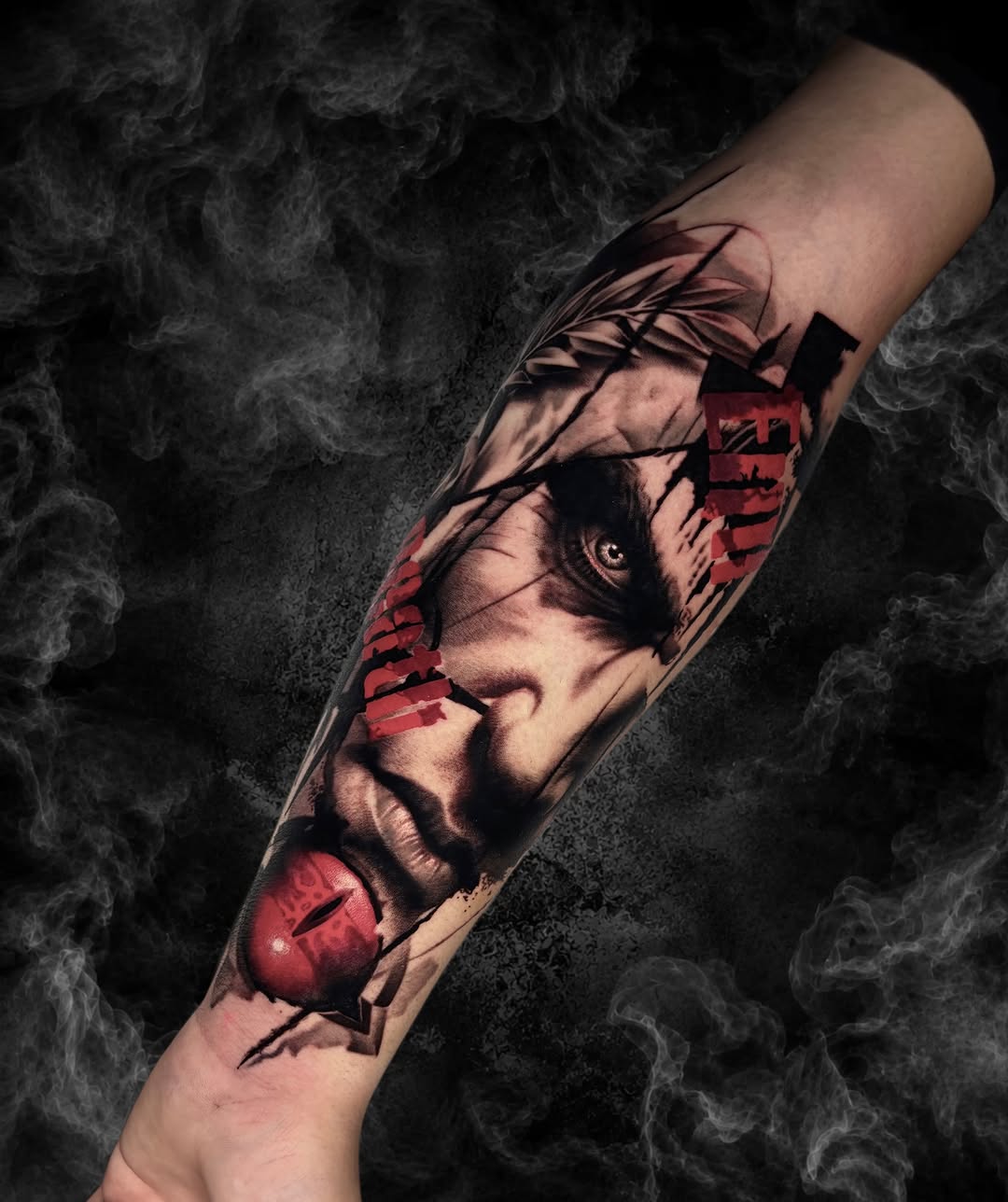 ✨ So einfach könnt ihr uns eure Tattoo-Anfrage schicken! ✨

Damit wir eure Anfrage schnell und gezielt bearbeiten können, haben wir euch einen kleinen