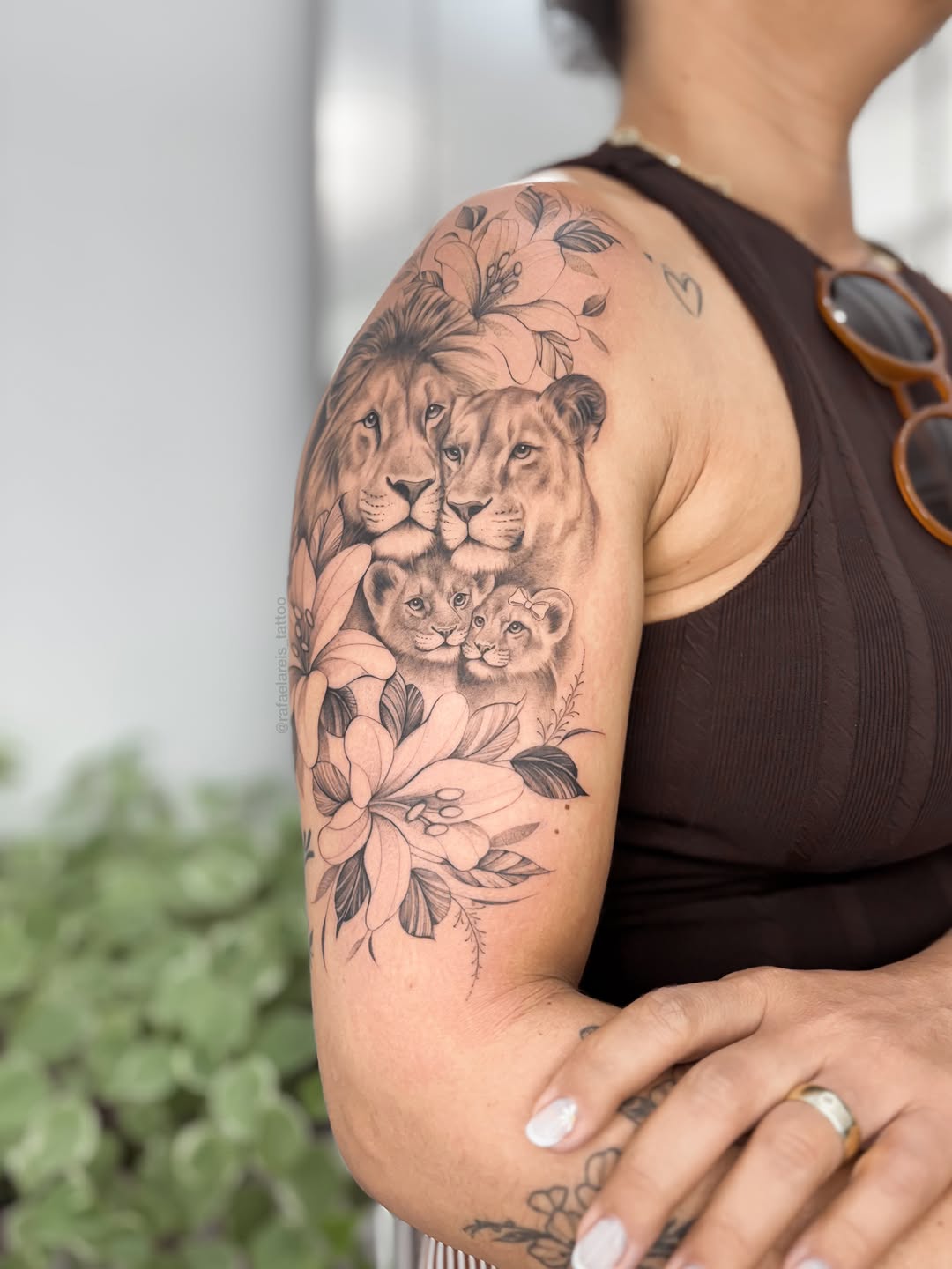 ✨♥️
 Orçamentos e agendamentos pelo WhatsApp (link na bio @rafaelareis_tattoo ) 
.
.
.
#tattoo #tatuagemfeminina #fypシ #viral #tatuagemdelicada #reels