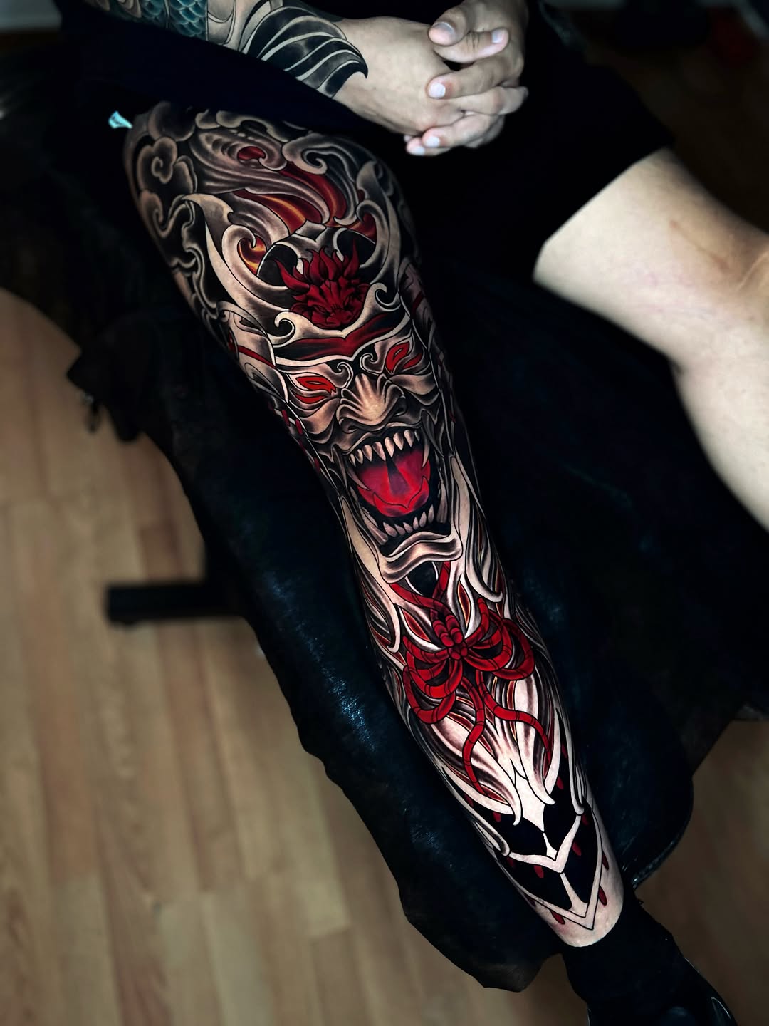 ✨ @esdras.avila | GUEST ARTIST ✨

Color, personajes y mucha actitud 🎨🔥
El trabajo de Esdras se caracteriza por sus tatuajes full color, con un estil