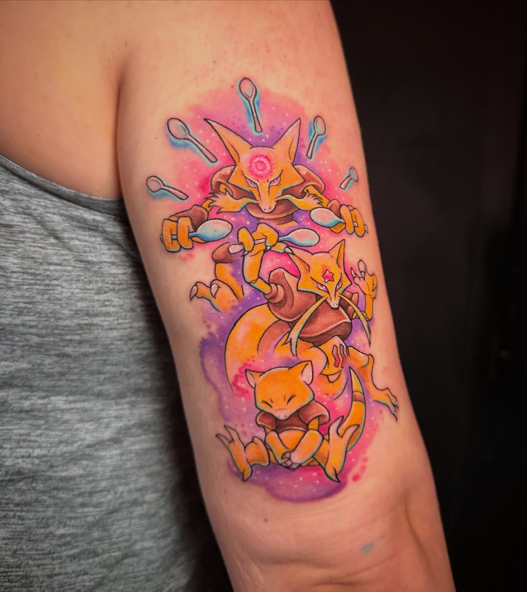 This gorgeous human being @alyssarosetattoos is going to be guest spotting October 8th thru 10th! They do a mix of styles and are so excited to be in 