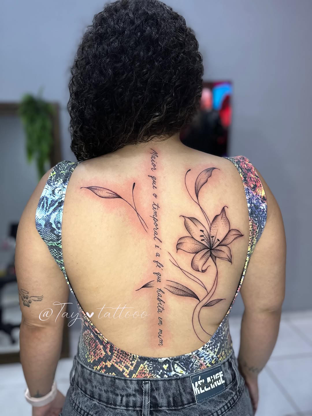 •  Quem conhece sua força não precisa provar nada ❤️🐆
.
.
.
.
#taytattooo #tattoo #onça #explore #finelinetattoo