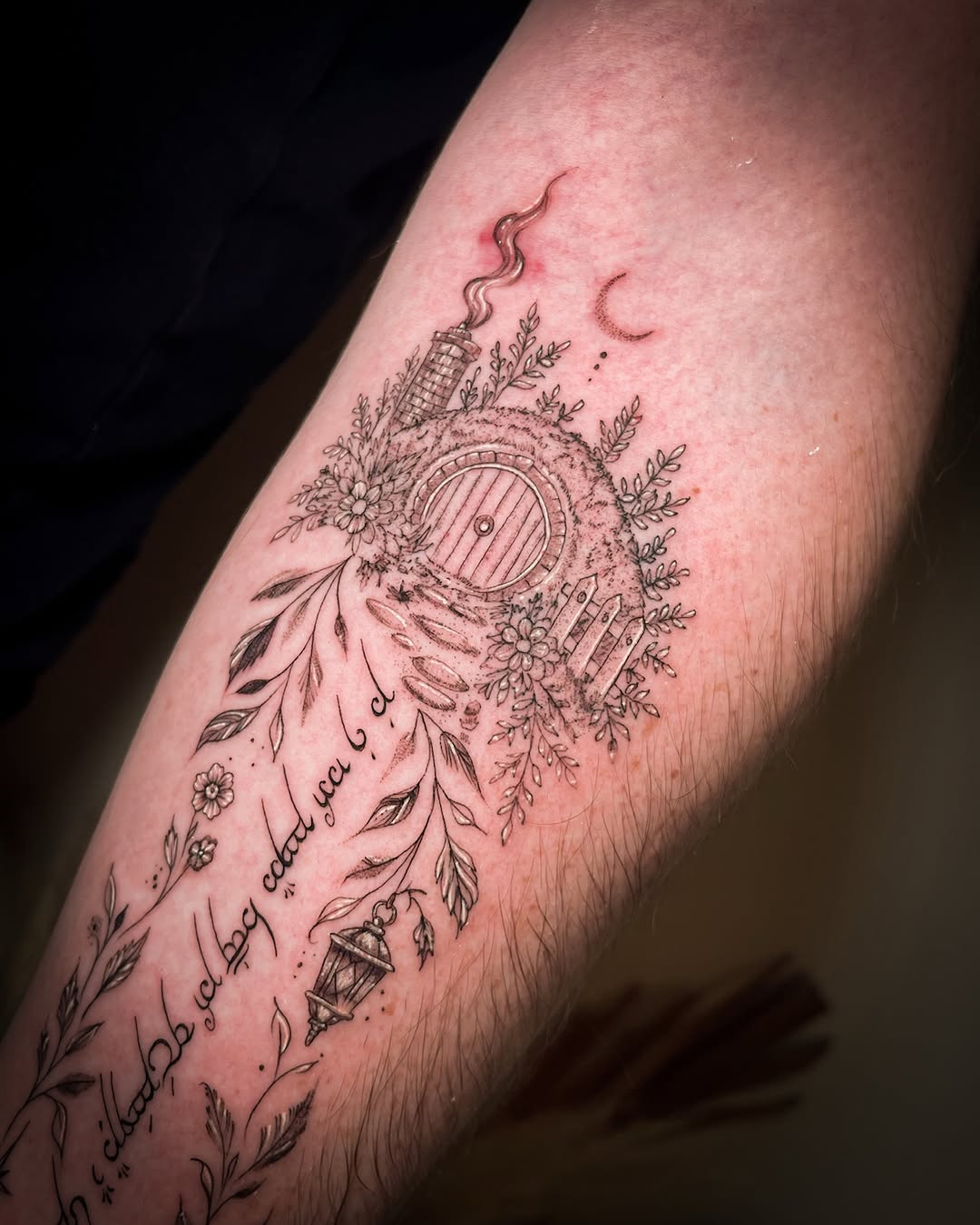 Some stories already live on the skin, and one day they find a way to keep growing🧶🤍✨
@lineatattoo.studio @vicecolors_official @masttattoo.official