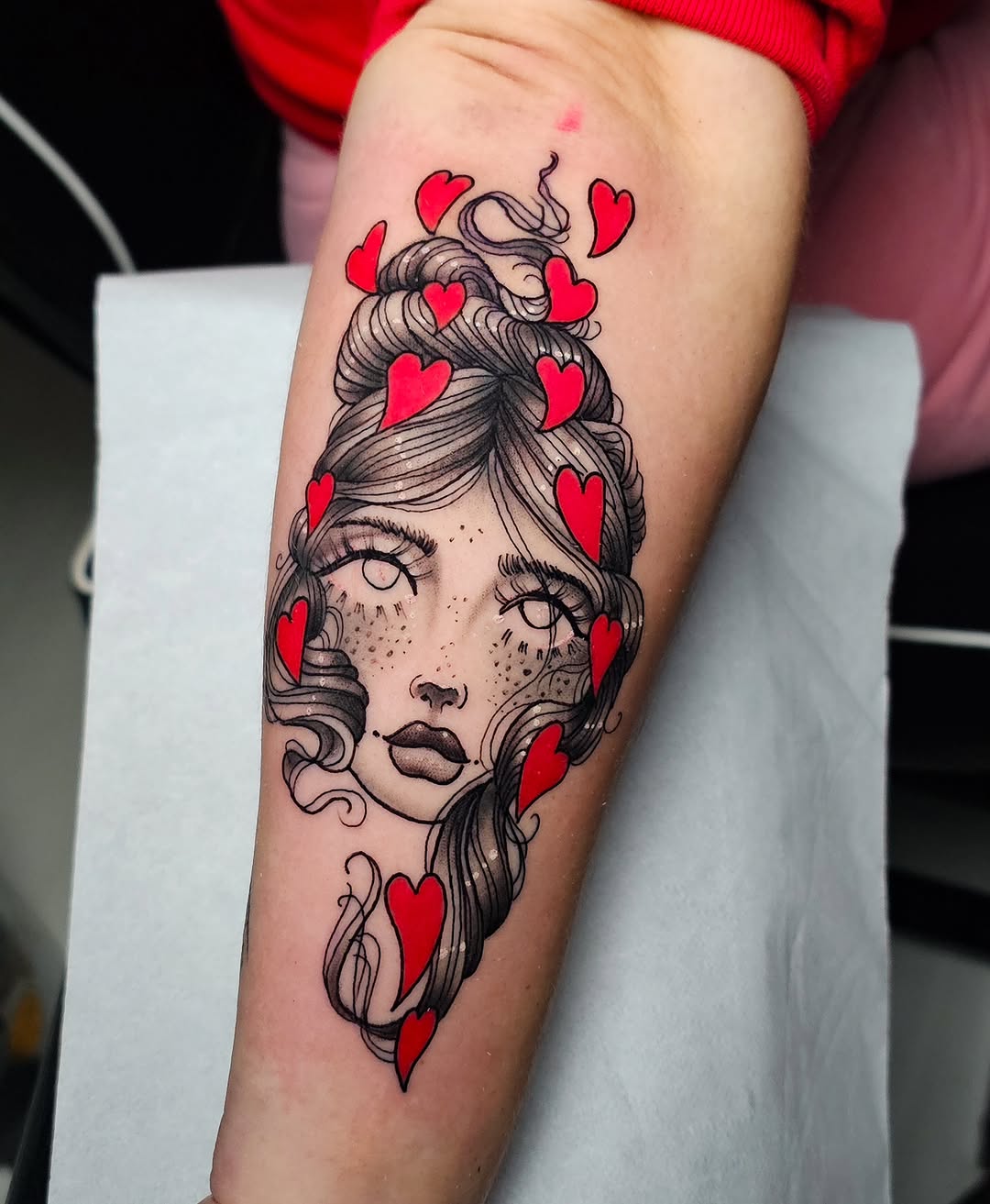 Te estas por tatuar y se viene una sesión larga ?
Mira estas recomendaciones para que sea todo mas llevadero.
#goldeninkpsj #thebestplace #xdaloxwal