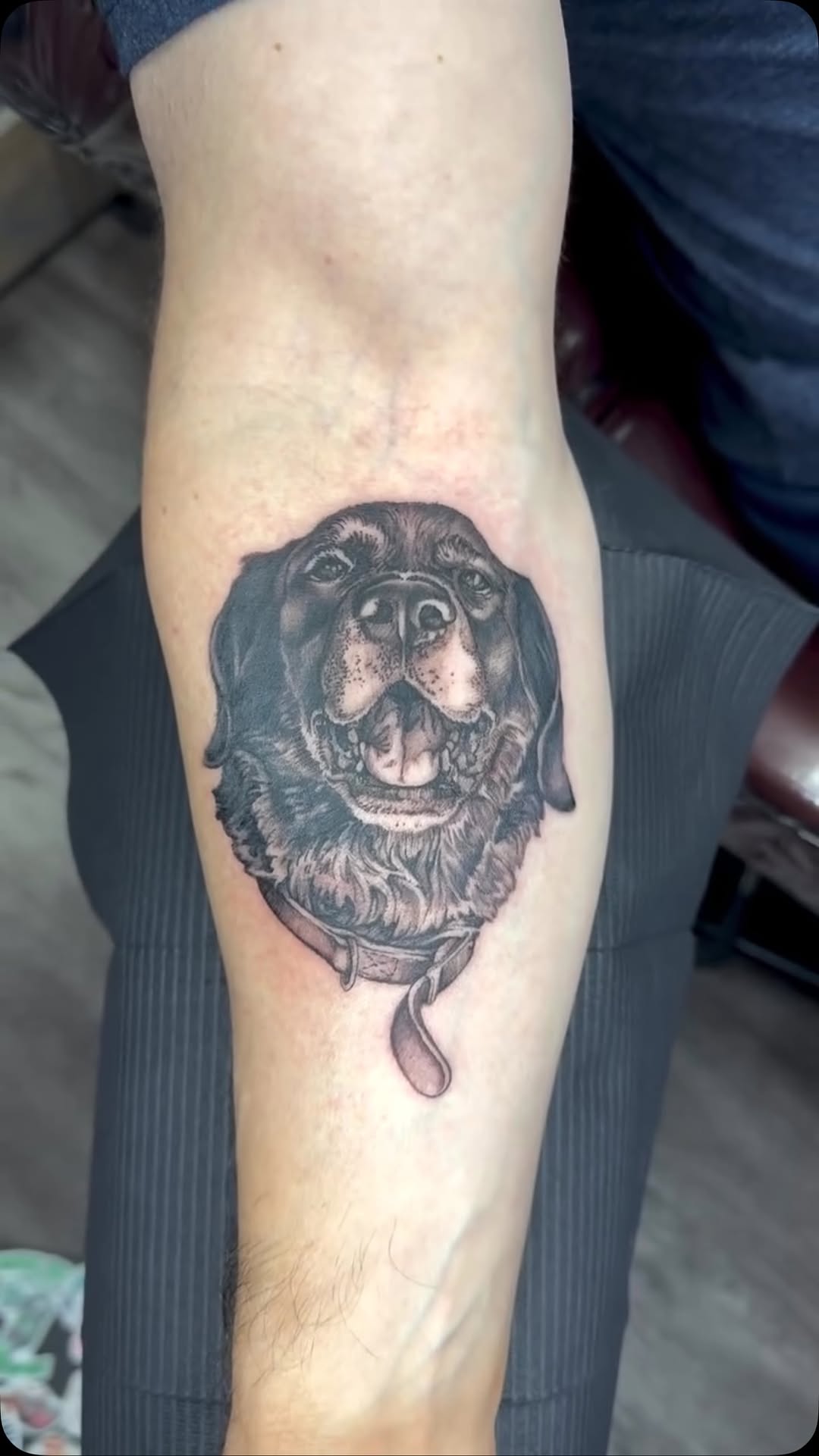 Just a little bit of what Samara has been up to 🔥🔥🔥
Artist: @untappeddesigns Samara
#exposedtemptationstattoo #tattoos #dmvtattooartist #manassas