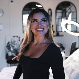 Isabella Chaves | Tattoo Artist - Soundwave tattoo artist in Milton, Canada