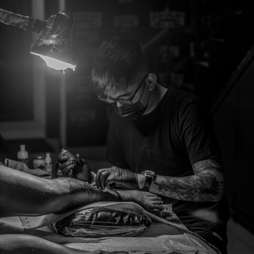 Louis Tanner - Soundwave tattoo artist in Gading Serpong, Indonesia