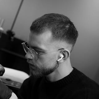 Max Prues • Tattoo Artist - Soundwave tattoo artist in Hamburg, Germany