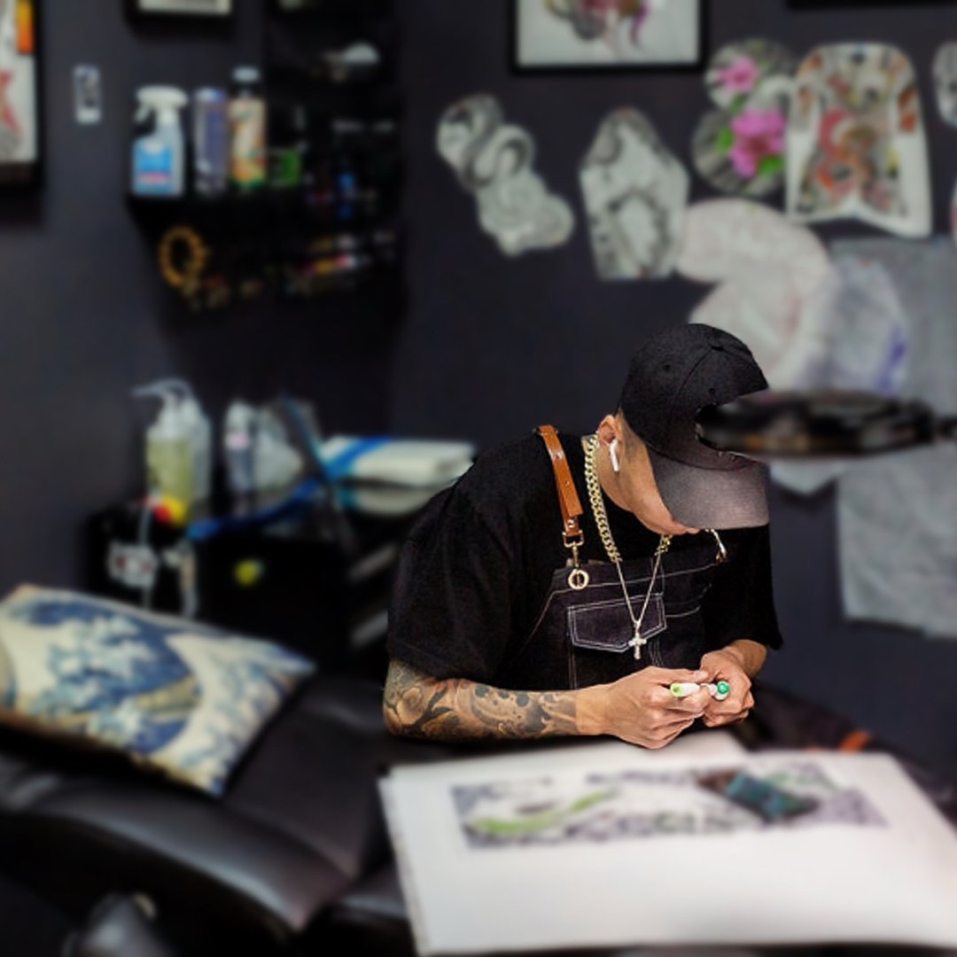 Xian yin - Soundwave tattoo artist in Houston, United States of America